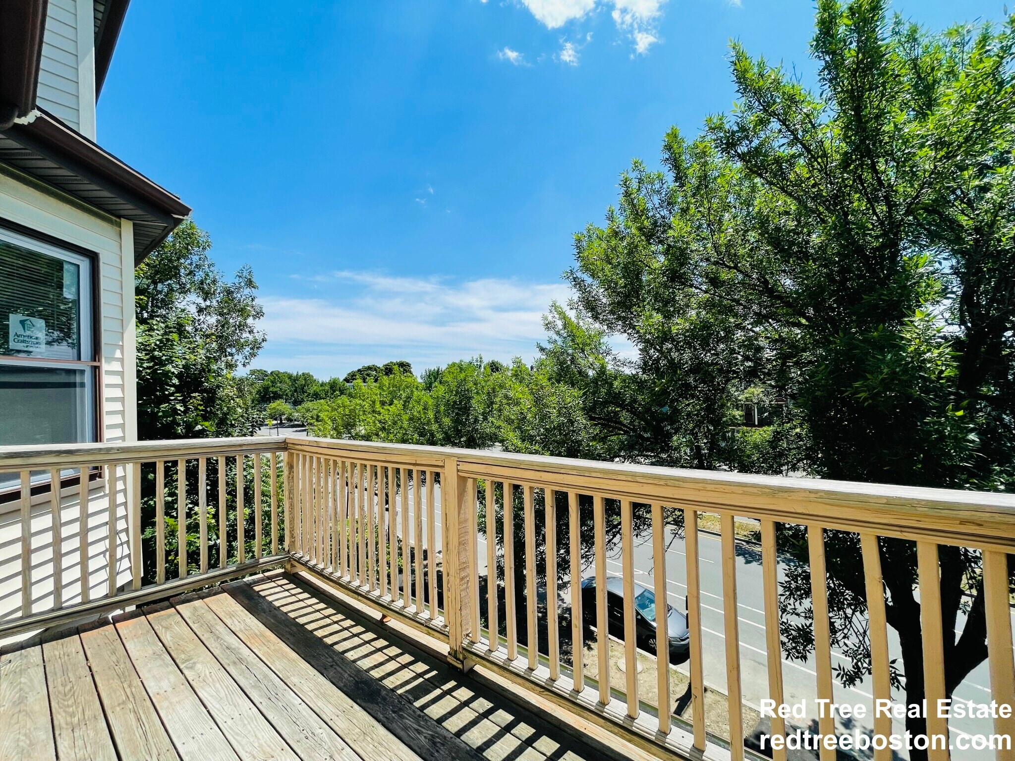 Building Photo - 187 Fellsway W