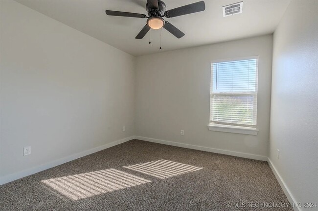 Building Photo - Brand New 3-Bed, 2-Bath Home for Lease – Modern Living in Tulsa