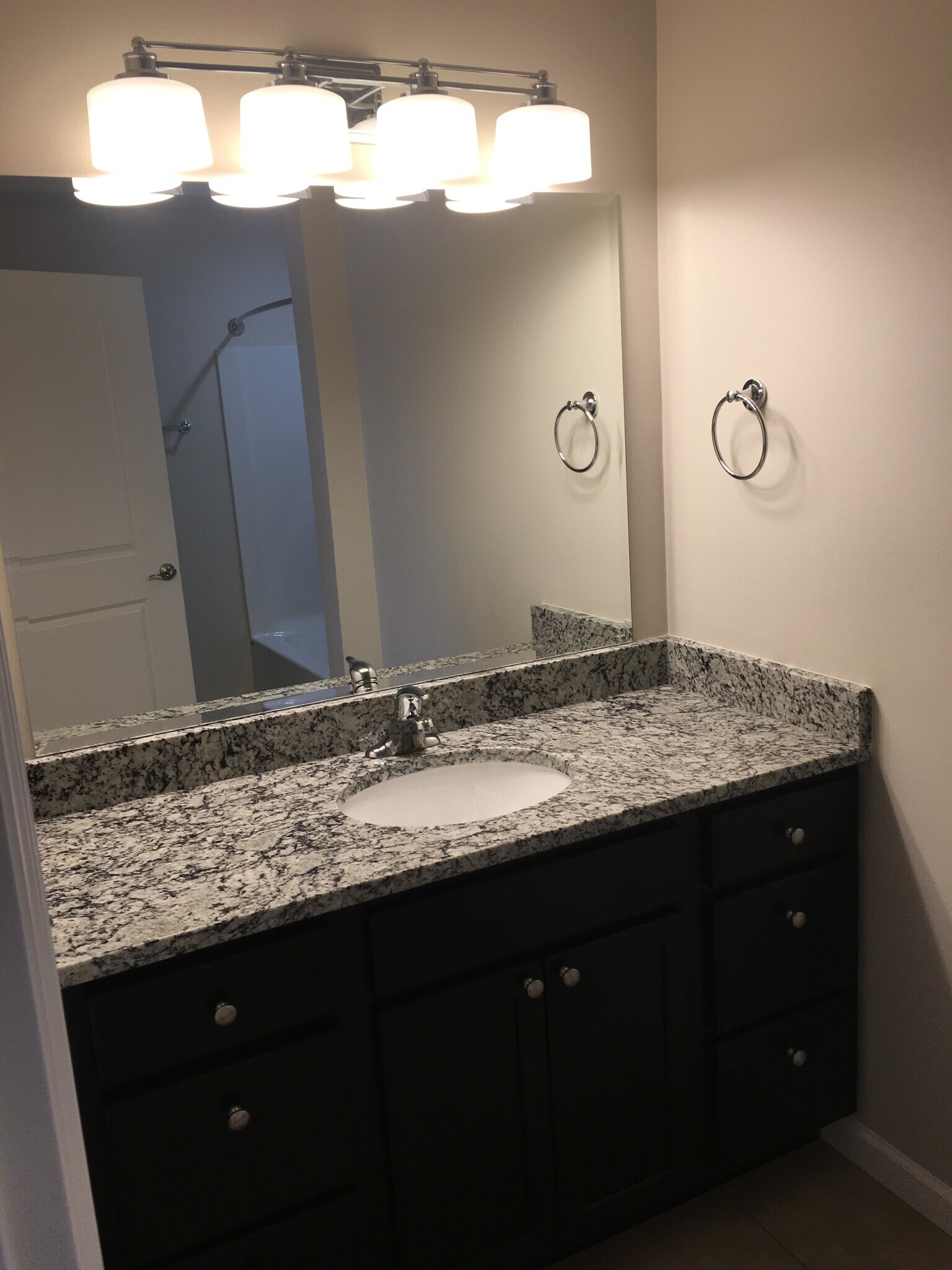 Apartment master bath - 2161 Jackson Hwy