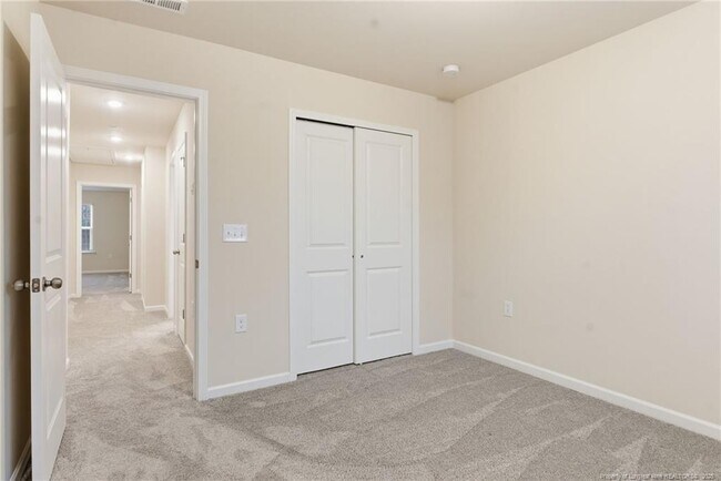 Building Photo - 245 Ribbon Rail St