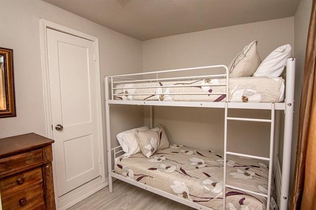 Building Photo - 701 N Pecan St