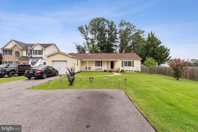 Building Photo - 8633 Winding Way