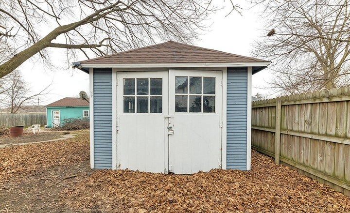 Building Photo - 1824 Coleman Ave