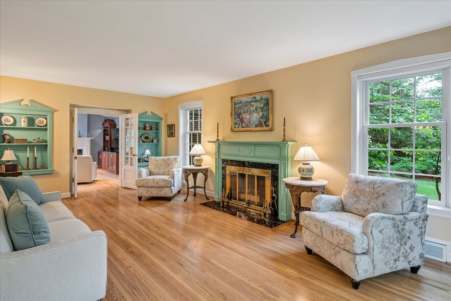 Building Photo - 15 Brazillian Ct