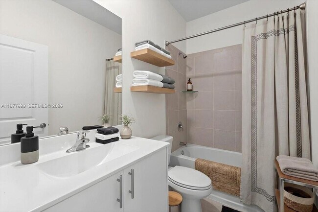 Building Photo - 20344 NW 6th Pl