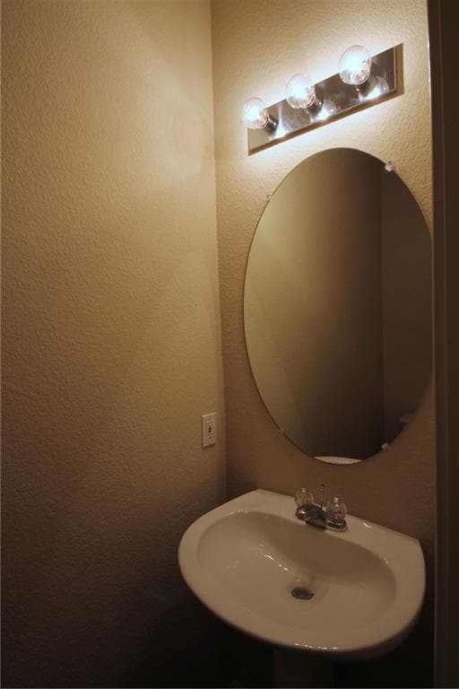 Building Photo - 9600 Magna Carta Loop