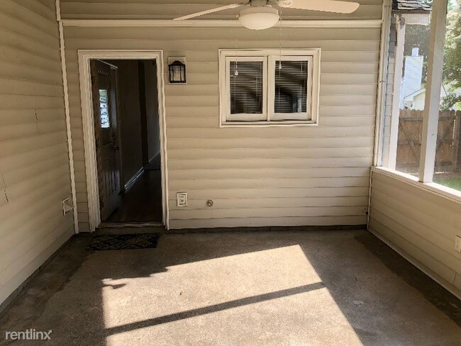 Building Photo - 2 br, 2 bath Condo - 2108 Tiffany Drive