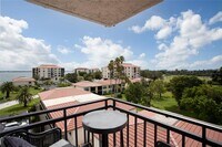 Building Photo - 6210 Sun Blvd