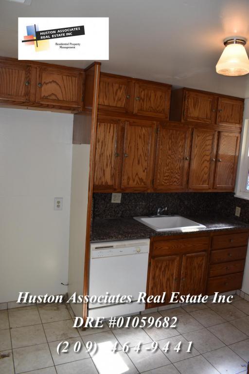 Building Photo - 182 W Essex St