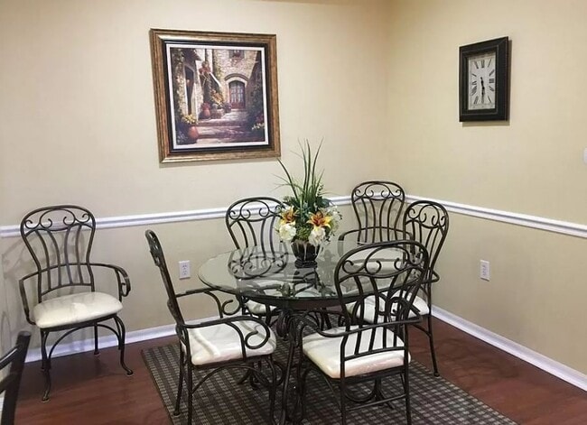 Building Photo - 5134 Northridge Rd