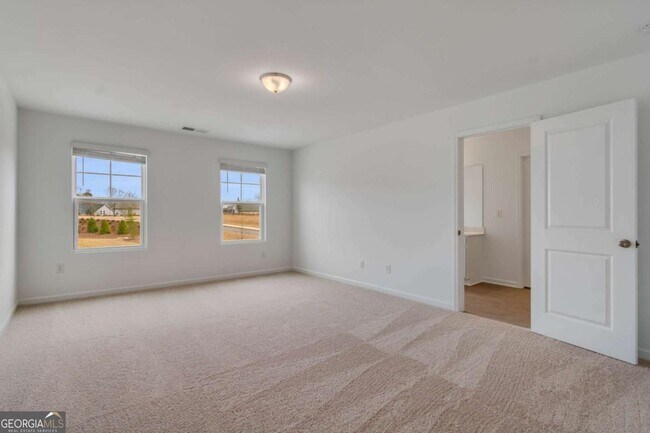 Building Photo - 5820 Flint Ln