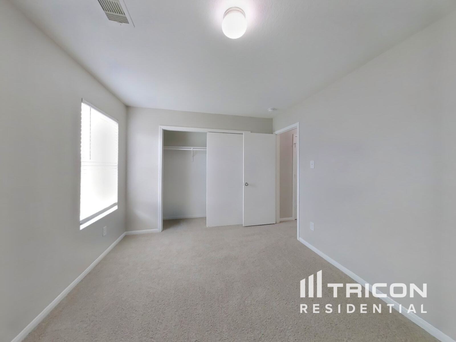 Building Photo - 3311 Thicket Path Way