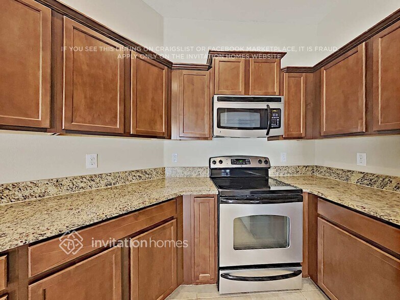 Building Photo - 1119 Seminole Sky Dr