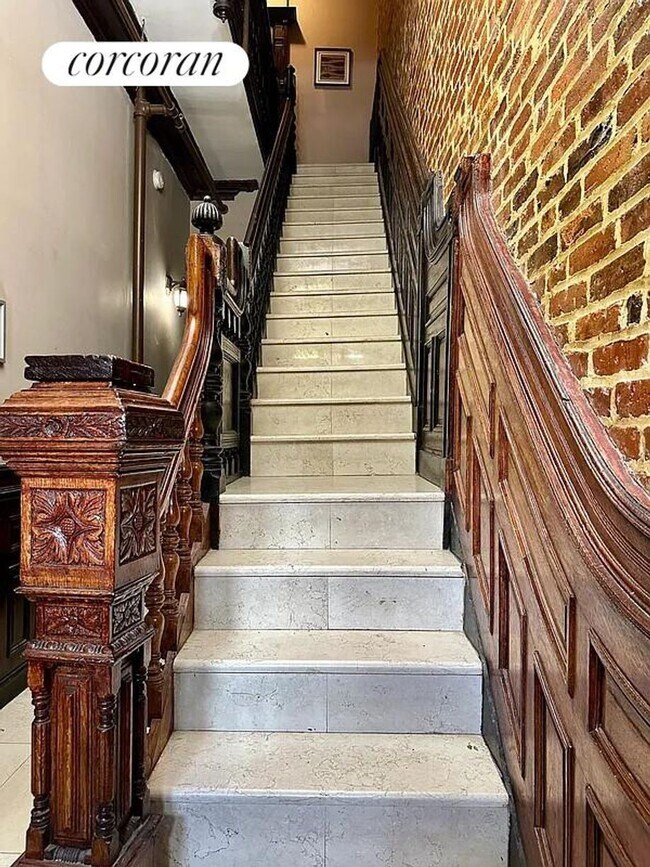 Building Photo - 57 Halsey St