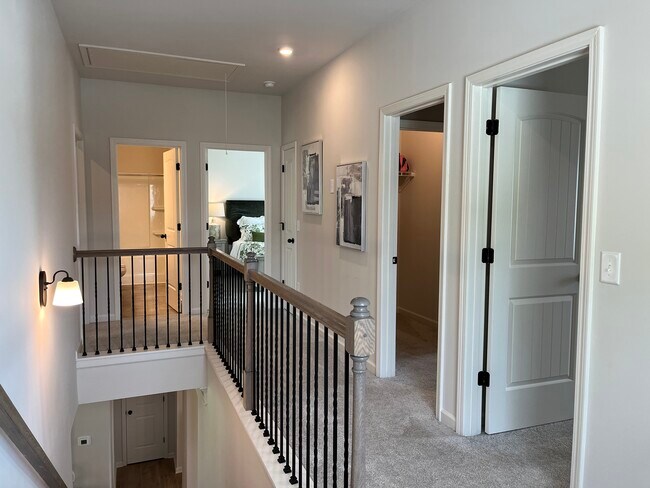 Building Photo - 15 Arrington Dr