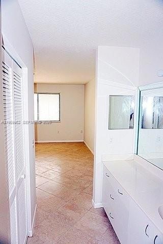 Building Photo - 9658 SW 138th Ave