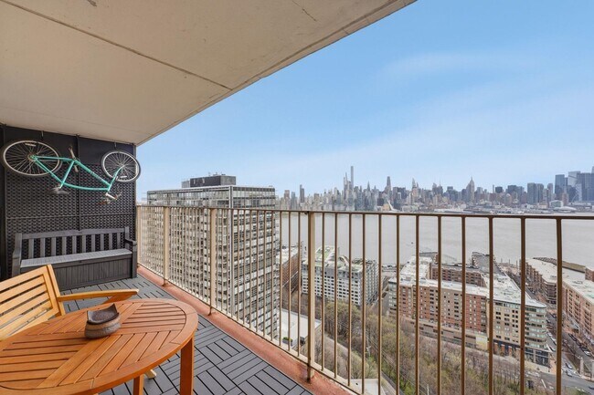 Building Photo - 6040 JFK Blvd E