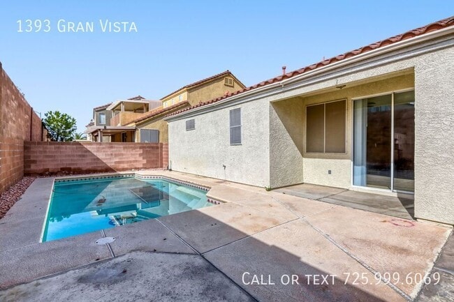 Building Photo - 1393 Gran Vista Ave