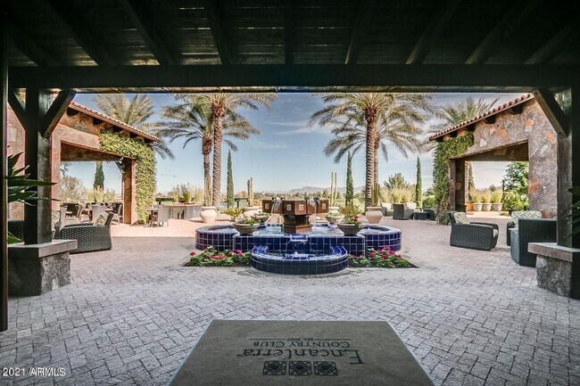 Building Photo - Luxury Lifestyle in Queen Creek AZ