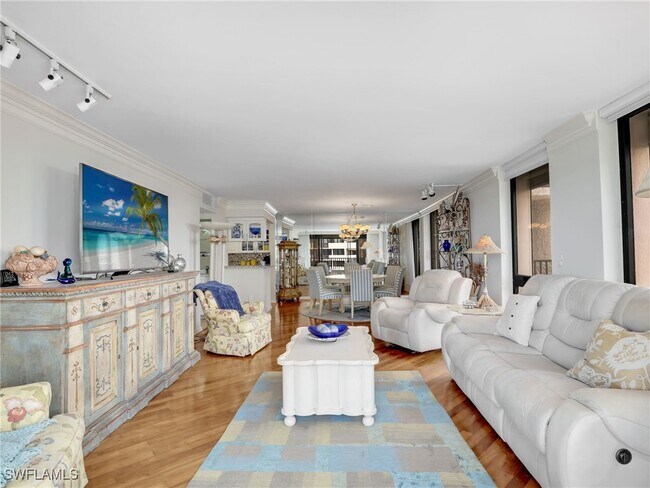 Building Photo - 4005 Gulf Shore Blvd N