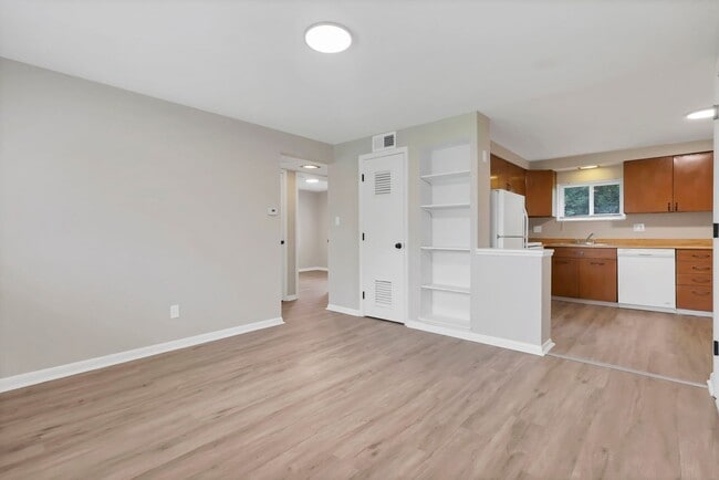 Building Photo - 1029 Binns Blvd