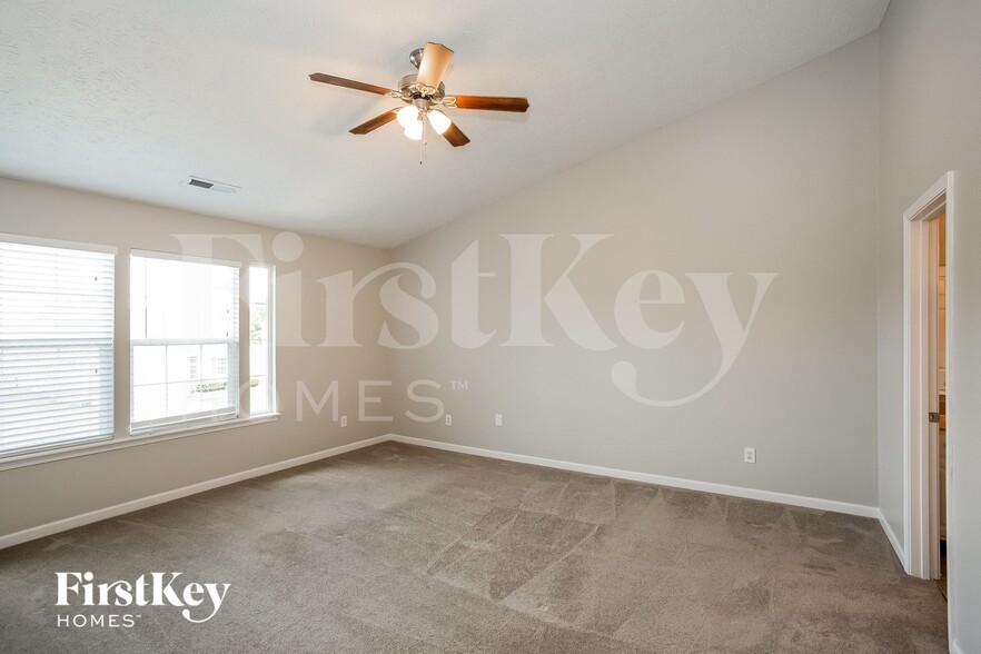 Building Photo - 7223 Fields Way