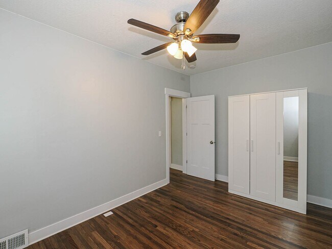 Building Photo - 2 Bedroom, 1 Bathroom American Fork Home