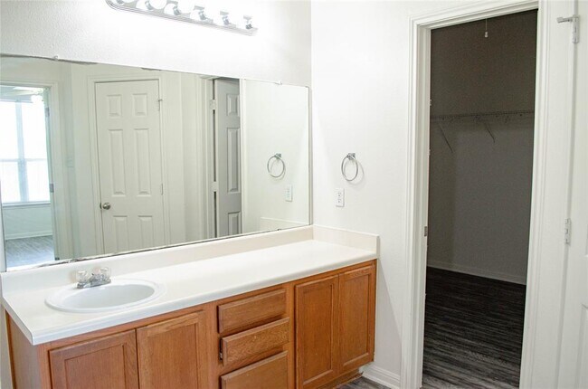 Building Photo - 1108 Delia Chappa Ln