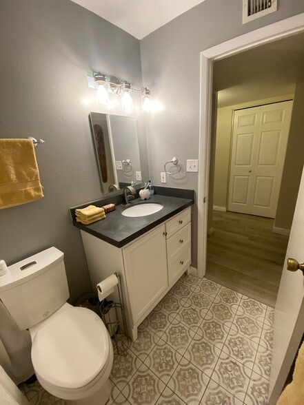 Guest Bathroom - 5945 E Thomas Rd
