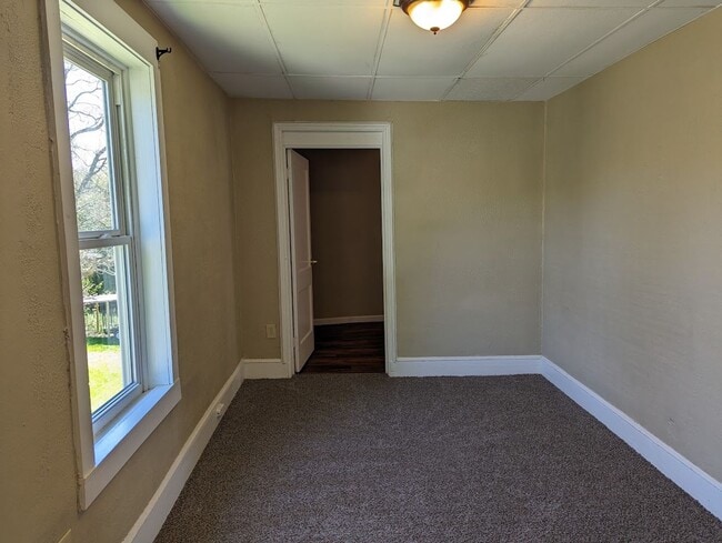 Building Photo - 626 Washington St