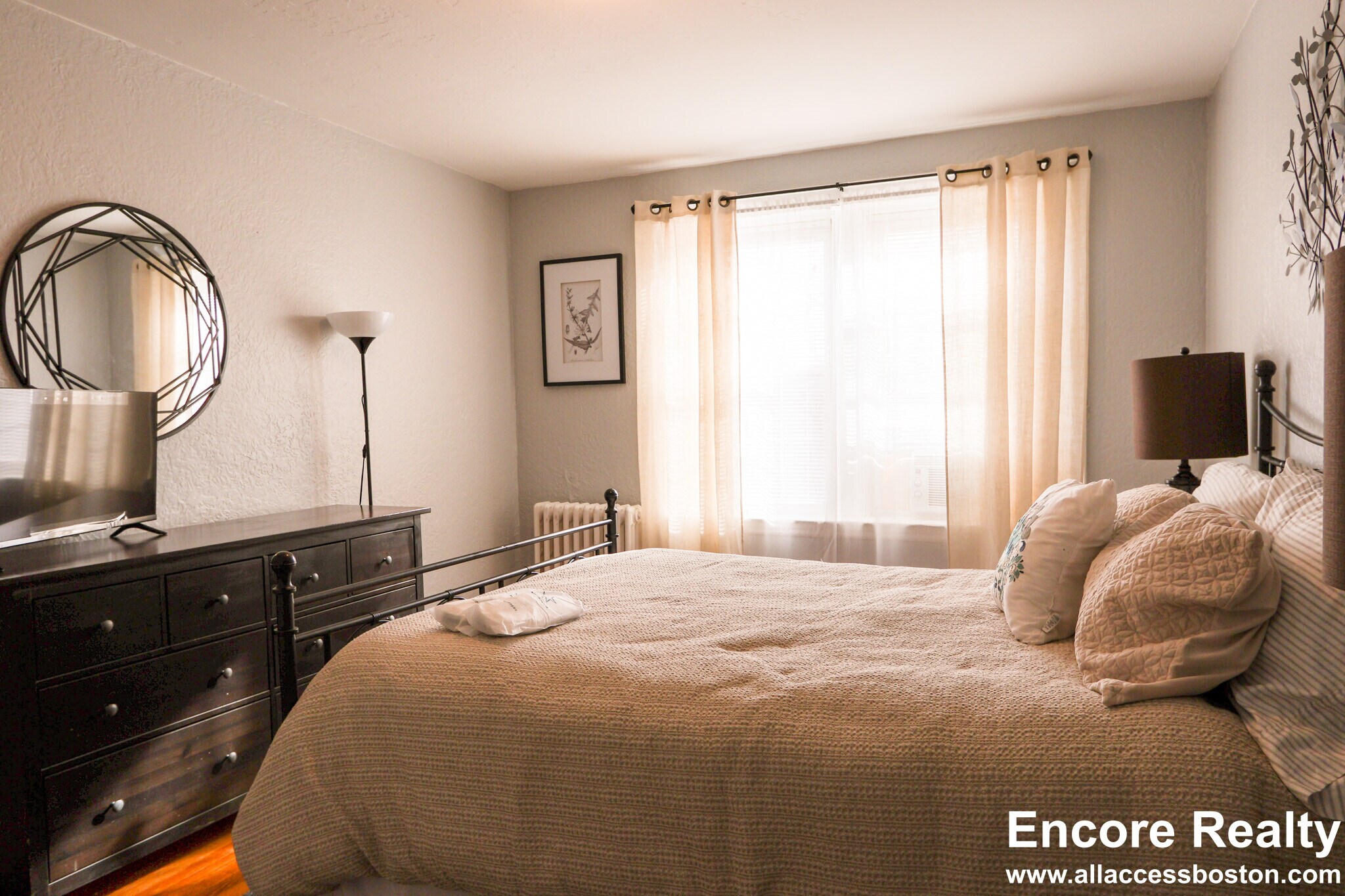 Building Photo - 90 Kilsyth Rd