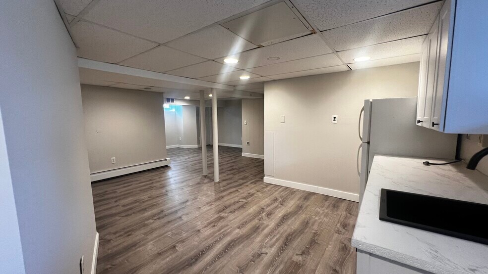 REC ROOM - 89 Grant St