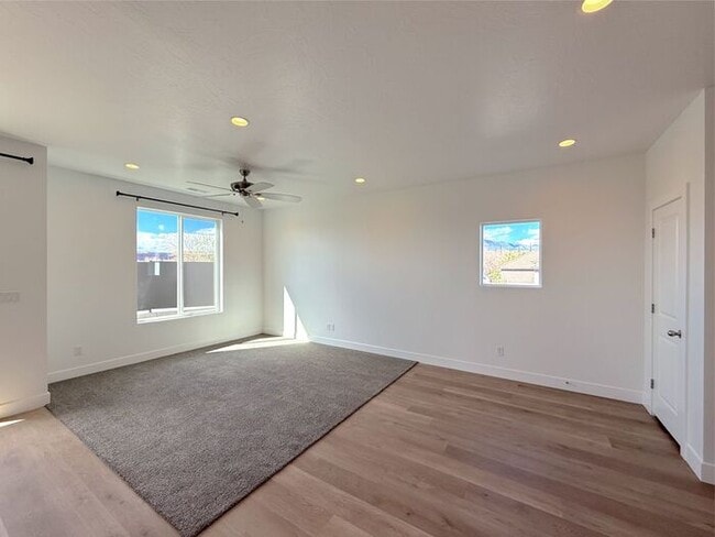 Building Photo - Brand New 3 bed, 2.5 Bath 1 car garage Townhome