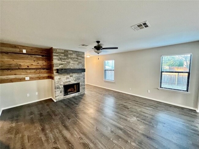 Building Photo - 3401 Nocona Cove