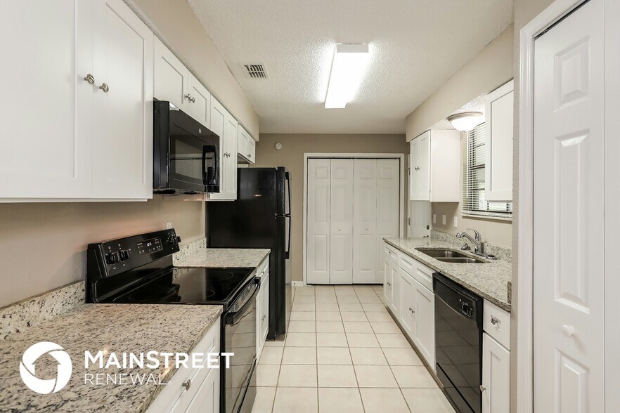 Building Photo - 7573 Falcon Trace Ct