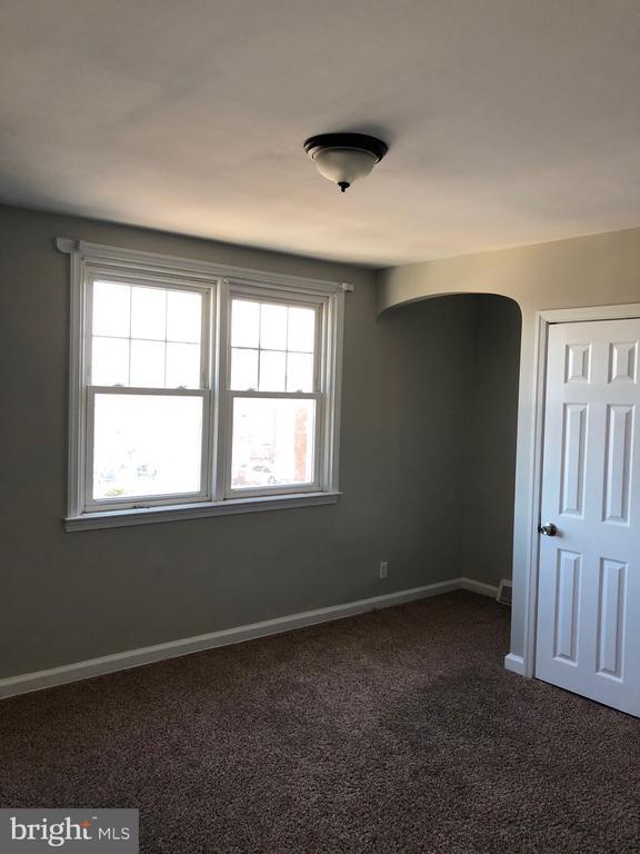 Building Photo - 8102 Terry St