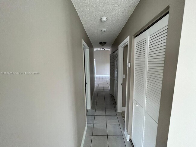 Building Photo - 14075 SW 45th Terrace