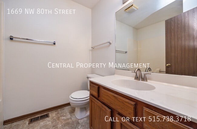 Building Photo - 1669 NW 80th St