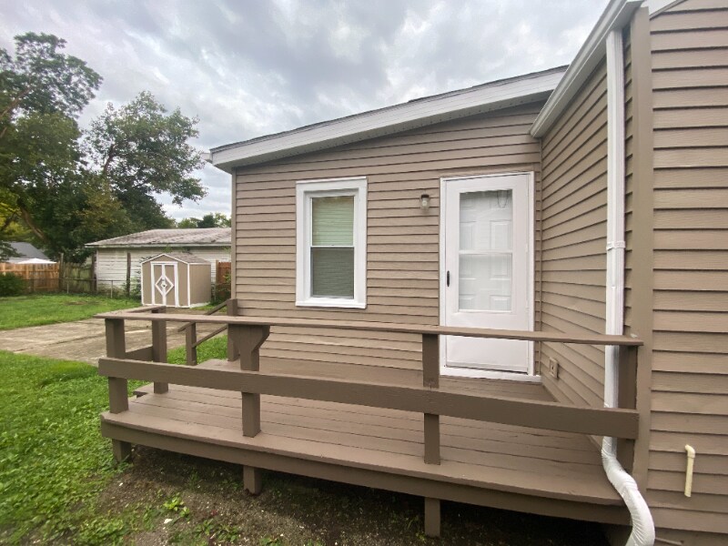 Building Photo - 4603 Picadilly Ave