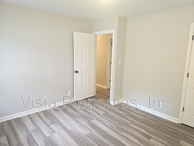 Building Photo - 8802 Malvern Hill Rd