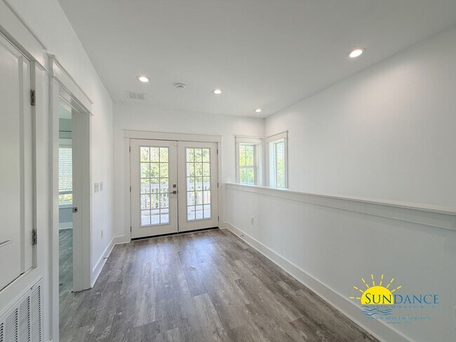 Building Photo - Stunning 3BR Home in Sacred Oaks, Santa Rosa Beach!