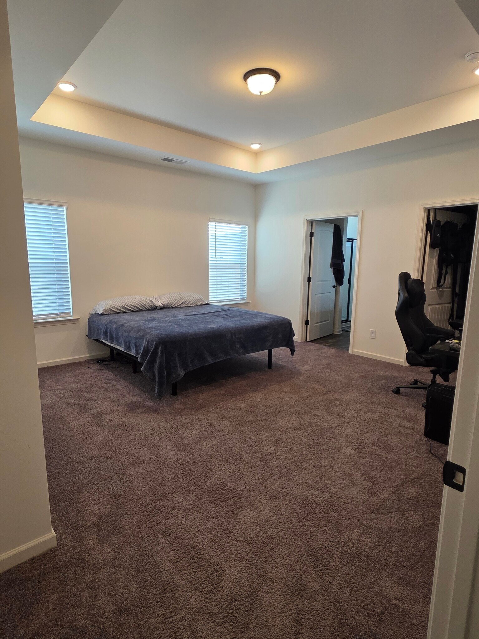 MASTER BEDROOM - 123 Duncan Farm Dr NW