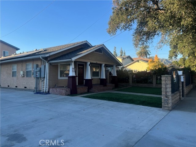 Building Photo - 729 N Soldano Ave