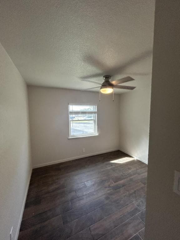 Building Photo - 3105 Vista Ln