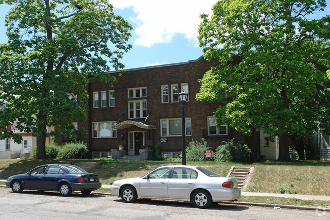 Building Photo - 3644 Nicollet Ave