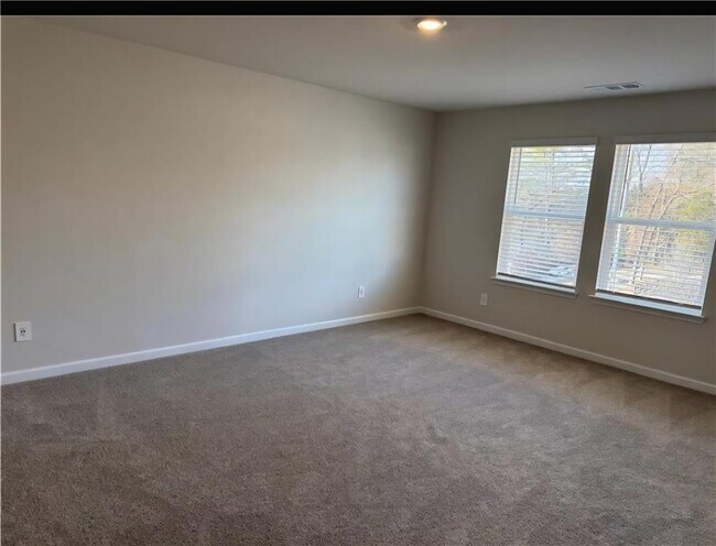 Building Photo - 603 Runnel Dr
