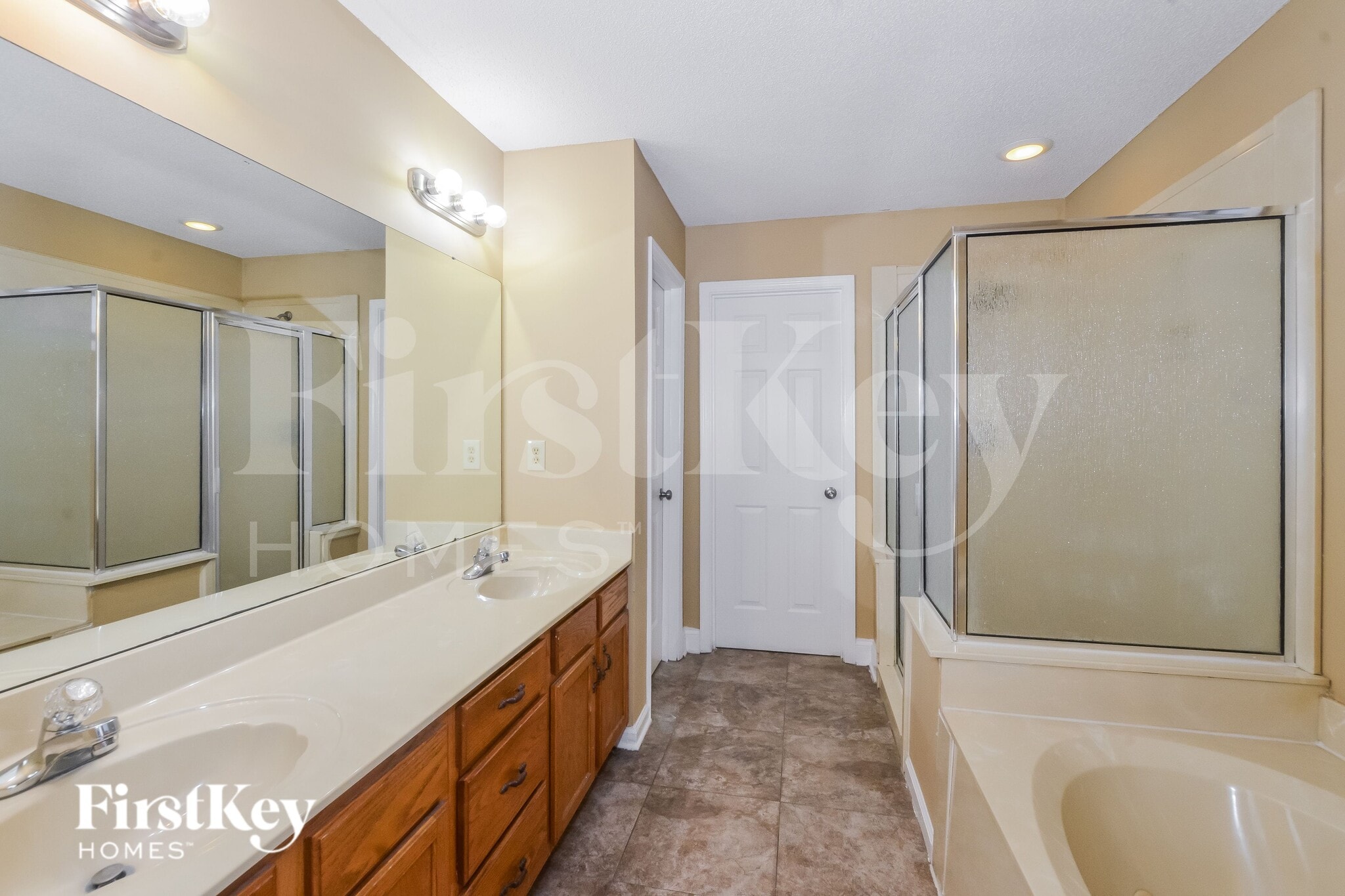 Building Photo - 9329 Barrow Dr