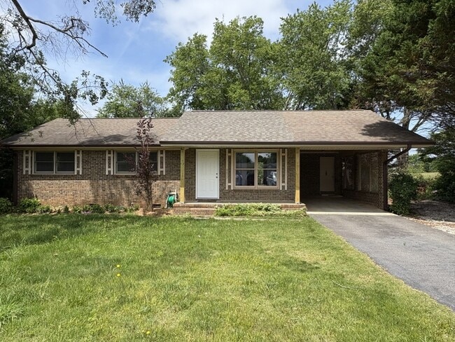 Primary Photo - 4077 Brookfield Dr