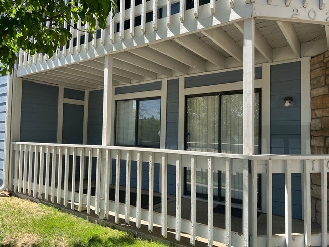Building Photo - 8600 E Alameda Ave