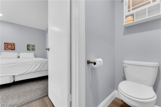 Building Photo - 797 E Market St